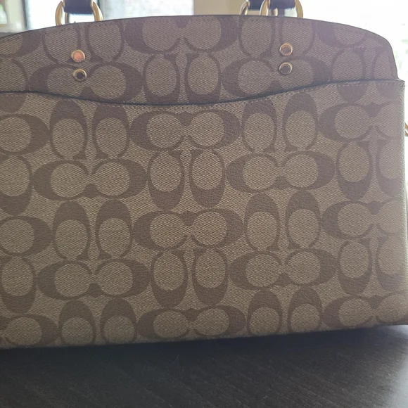 Coach Signature Brown and Red Women's Bag - Picture 5 of 10